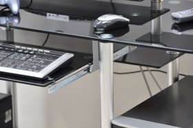 Стеклянный стол для компьютера D98G5 стекло чёрное, опоры серебро