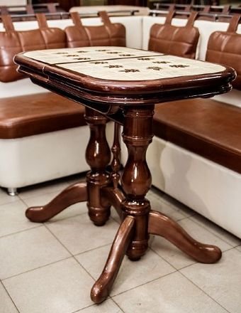 Стол с плиткой Димасс с декором Клён (DMC)