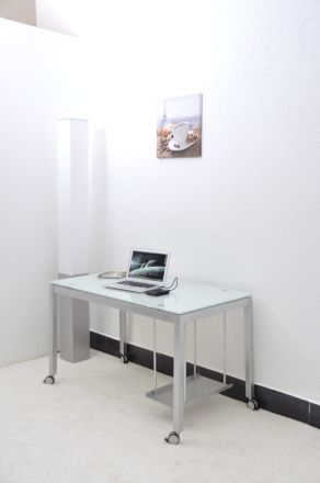 Компьютерный стол V339 белый