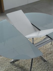 Стол раздвижной круглый В2303 матовое белое стекло