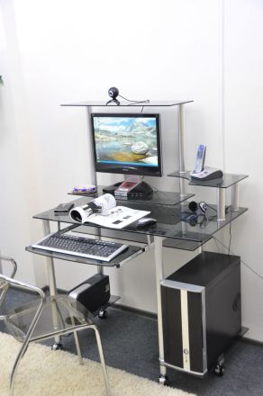 Компьютерный стол D98G4 чёрный - Уценка, Самовывоз!