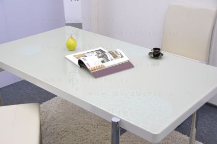 Прямоугольный обеденный стол из стекла А902АН