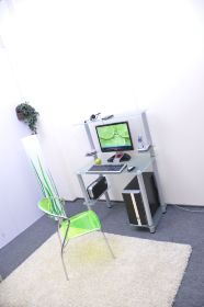 Компьютерный стол на заказ Эдель-KС05 матовый белый / серебро ноги (ширина от 80 см до 110 см)